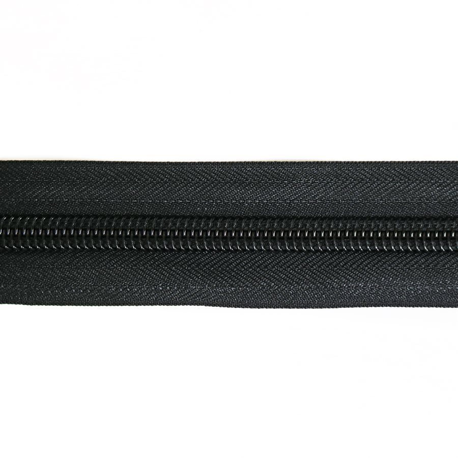 Coil Zipper Chain 4.5 Black